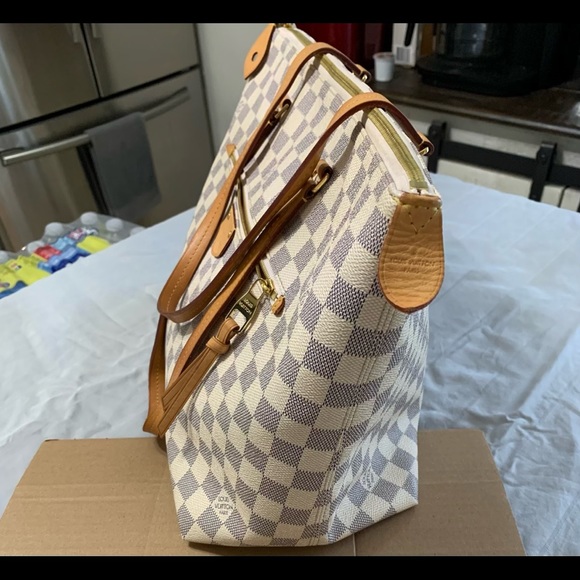 Lena mm Damier Azur
1️⃣1️⃣0️⃣0️⃣ PayPal fee and shipping included - Picture 5 of 16